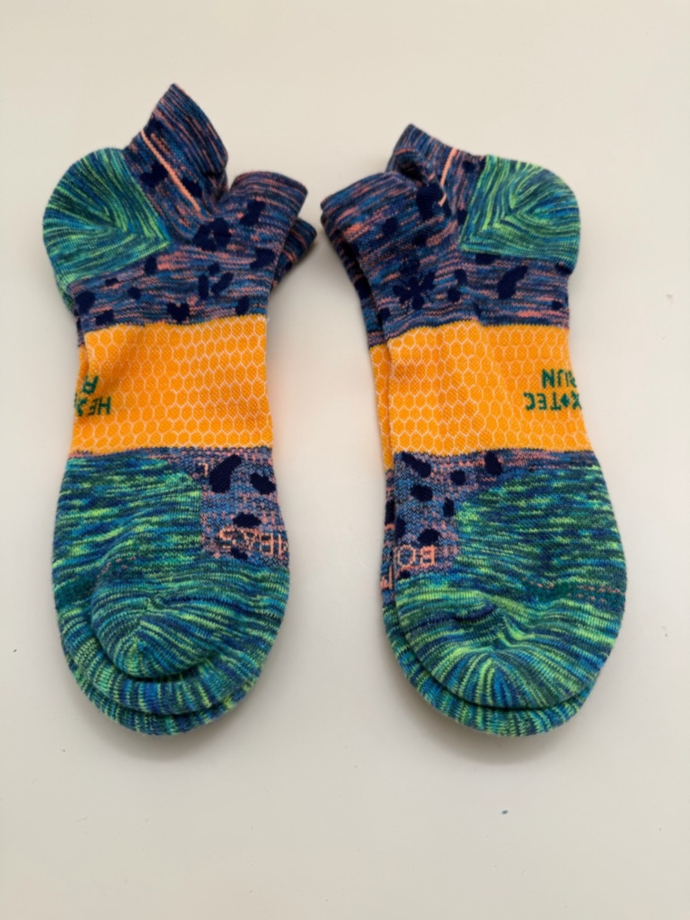Bombas Athletic Low-Cut Ankle Multicolor Hex Tec Run socks size XL NWOT 2 pairs
